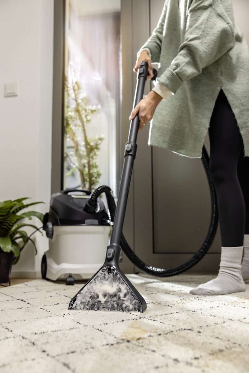 Karcher SE 5 Koltuk ve Halı Yıkama Makinesi - Görsel 9