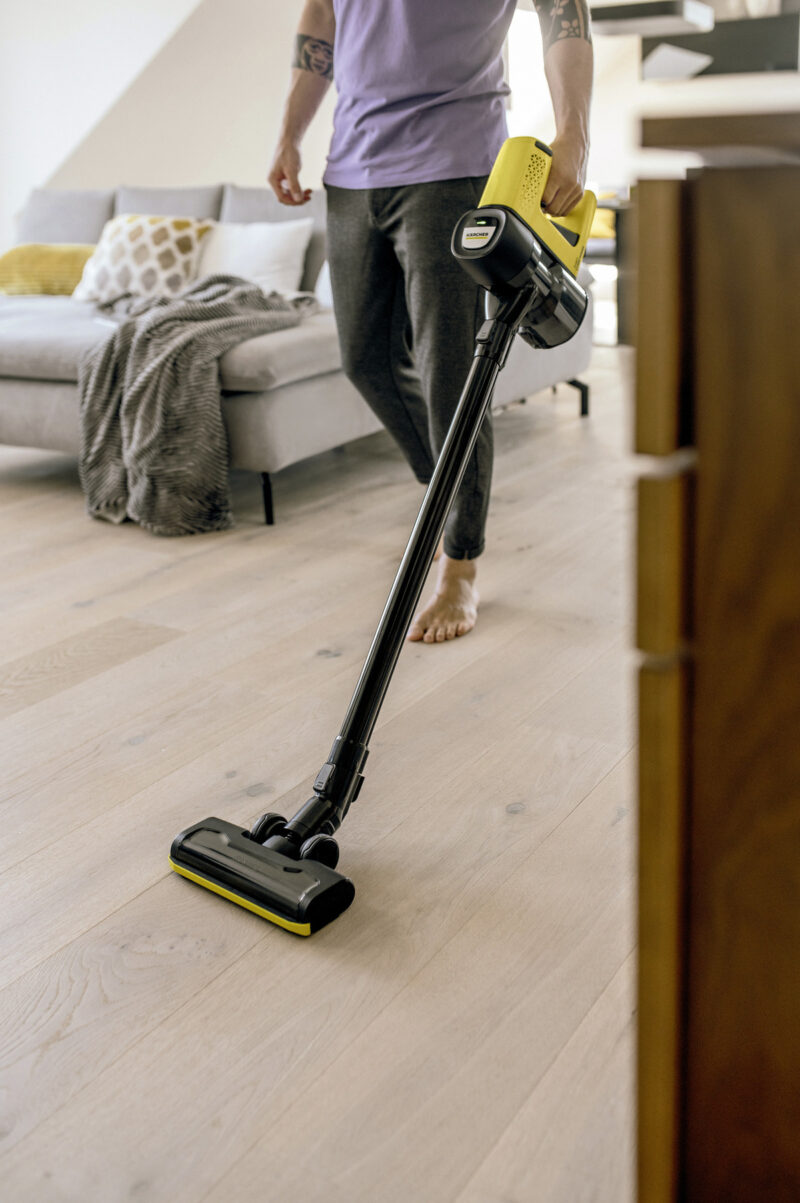 Karcher VC 4 Cordless Myhome Şarjlı Dikey Süpürge - Görsel 2